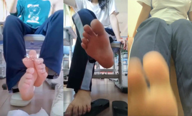 女神嫩妹足交【小琪琪文文】美腿玉足小可愛 足交26部合集(21)